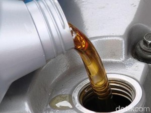 Ganti Oli Berapa Km? Ketahui Waktu yang Tepat Agar Motor Tetap Prima