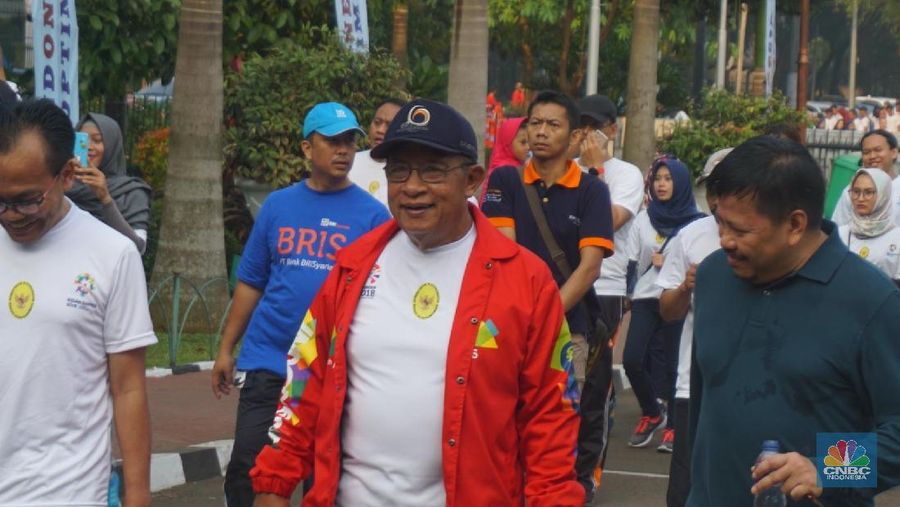 Darmin Nasution masih yakin pertumbuhan ekonomi tahun ini berada di kisaran 5,3%-5,4%