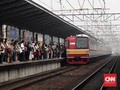 Gonjang-ganjing KRL Kelas Premium