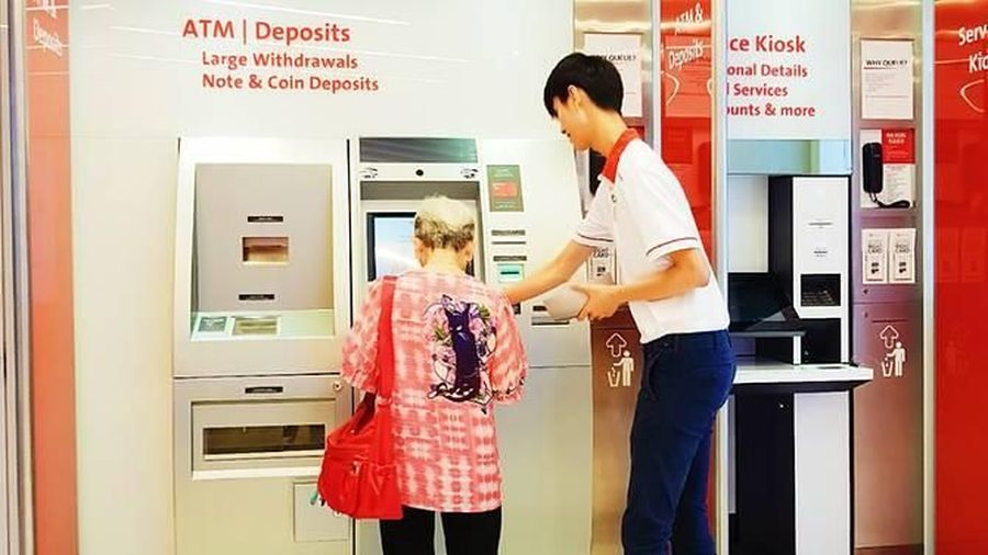 Kios layanan digital akan menawarkan layanan yang sebelumnya dilakukan di loket, seperti memperbarui rincian pribadi atau mengubah batas penarikan seseorang.