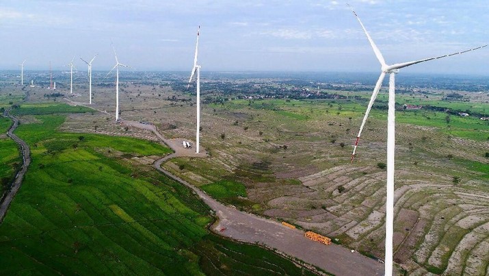 Jonan Curhat Soal Kendala Kembangkan Energi Baru di RI Menteri Jonan cerita soal kendala kendala yang dihadapi untuk kembangkan EBT di Indonesia