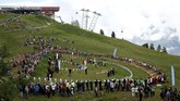 Meskipun sekarang alphron sudah kehilangan fungsi aslinya, tapi alat musik ini menjelma menjadi atraksi wisata selain simbol negara Swiss.