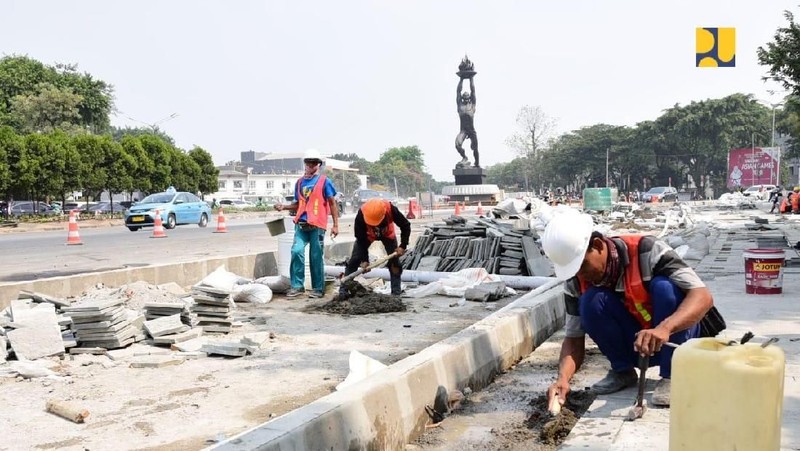 Seluruh infrastruktur Asian Games ke-18 baik venue maupun non venue di Jakarta dan Palembang akan selesai seluruhnya pada 31 Juli 2018.