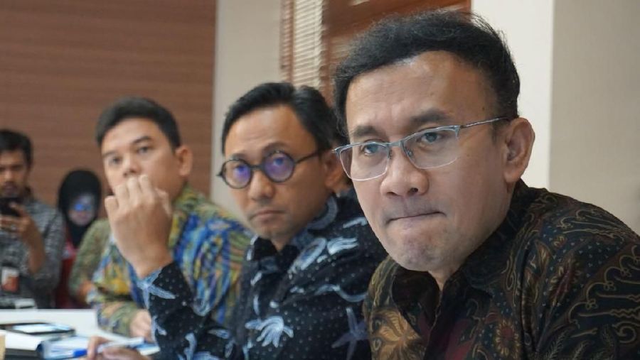 Bank Indonesia (BI) terus menjaga stabilitas rupiah dengan melakukan intervensi langsung ke pasar valas.