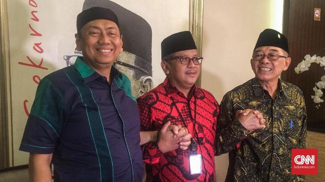 Kapitra Ampera: <i>Please, Call Me</i> Cebong