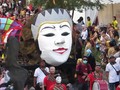 VIDEO: Senyum dari Balik Kirab Topeng di FKY 2018