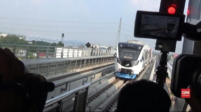Hari Ini, LRT Palembang Tak Gratis Lagi