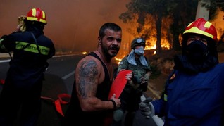 Wali Kota Akui Salah Tangani Kebakaran Hutan Yunani