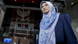 Empat Petugas KPK Periksa Kontrakan Inneke di Bandung