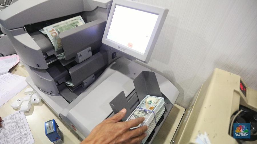 Sinyal Hawkish The Fed Lesatkan Dolar AS