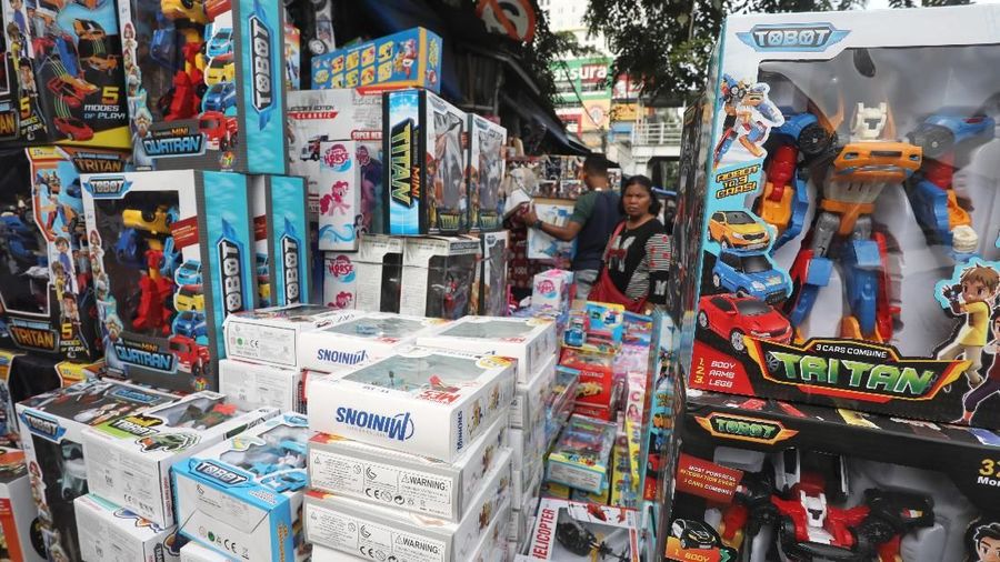 Data Badan Pusat Statistik (BPS) menyebutkan hingga kuartal I-2018 komposisi impor mainan di Indonesia mencapai 65 persen.