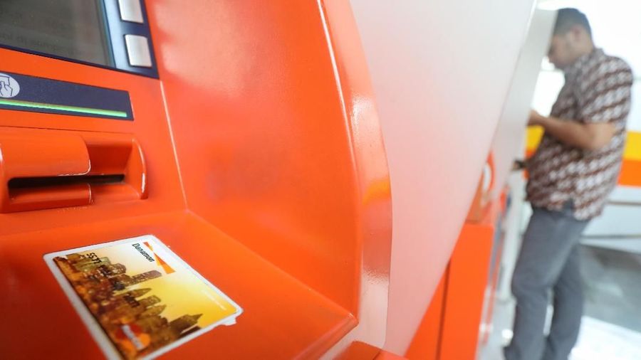 Merger BDMN-BNP tak otomatis mengangkat Danamon menjadi bank umum kelompok usaha (BUKU) IV.
