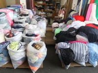 Keluhan Pedagang Kain Akibat Mahalnya Bahan Baku