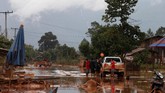 Beberapa perusahaan dari kedua negara tersebut terlibat dalam pembangunan dan pembiayaan Proyek Xe-Pian Xe-Namnoy yang direncanakan bakal menyediakan 90 persen dari listrik yang diproduksi kepada Thailand. (REUTERS/Soe Zeya Tun)