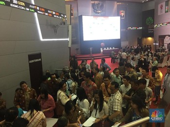 Penampakan Ratusan Investor Produsen Taro Antre Ikut RUPS