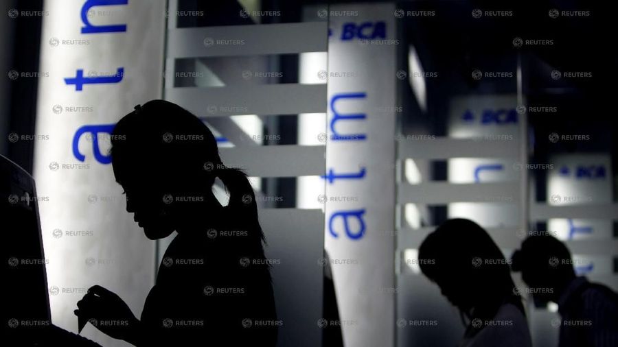 Nasabah PT Bank Central Asia Tbk (Bank BCA/BBCA) mengeluhkan layanan Mobile Banking via M-BCA yang tak bisa digunakan.