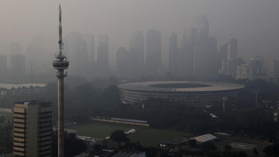 Air Quality Index (AQI) Jakarta berada di angka 195. Hal itu menunjukkan kualitas udara di ibu kota tidak sehat.
