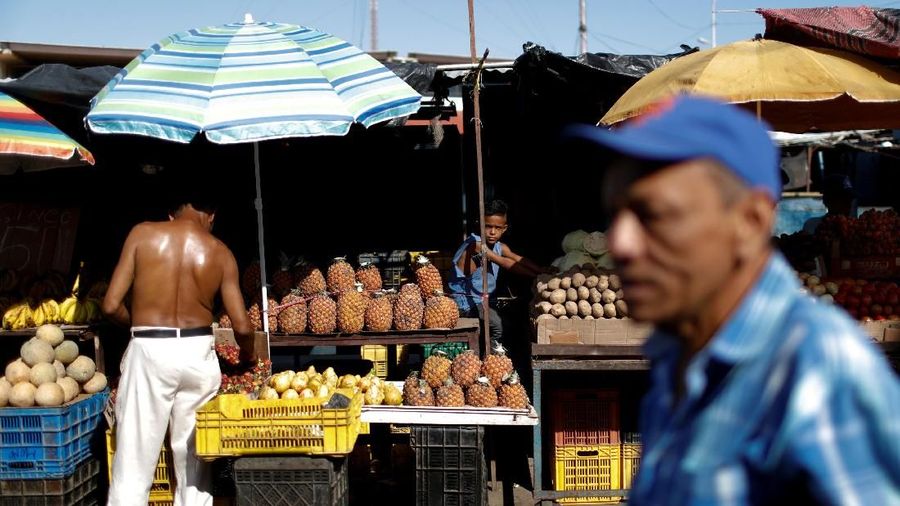 IMF membuat proyeksi mengejutkan dengan menaikkan perkiraannya bahwa inflasi Venezuela akan menyentuh 1.000.000%