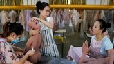 Fitur AL pada boneka dianggap masih sangat mendasar karena mereka bisa menjawab pertanyaan tapi tak bisa bicara panjang. (REUTERS/Aly Song)