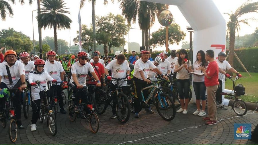 Acara BI Fun bike meramaikan Hari Ulang Tahun BI yang ke-65 dan menyemarakan pagelaran Asian Games 2018.
