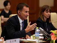 Mengerucut, Boris Johnson atau Jeremy Hunt Jadi PM Inggris?