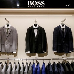 Mau Hemat Beli Barang Branded? Gini Caranya