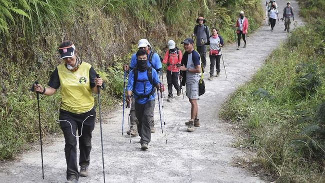 Korban Tewas Gempa Pendaki Rinjani Dievakuasi Lewat Darat