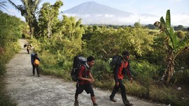 Gempa Ikut 'Guncang' Industri Wisata di Rinjani