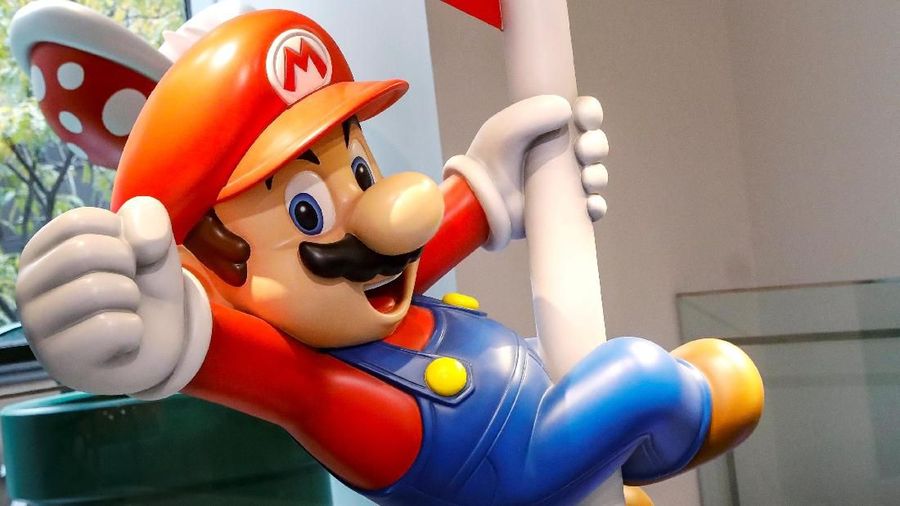 FILE PHOTO: Nintendo's character Mario is seen in the Nintendo store in New York, U.S., November 15, 2017.   REUTERS/Brendan McDermid/File Photo                  GLOBAL BUSINESS WEEK AHEAD