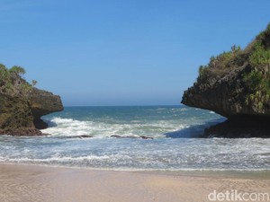 Pantai Sedahan, Hidden Gem Sekaligus Wilayah Konservasi Penyu di Jogja