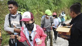 Evakuasi Rampung, Jalur Pendakian Gunung Rinjani Masih Tutup