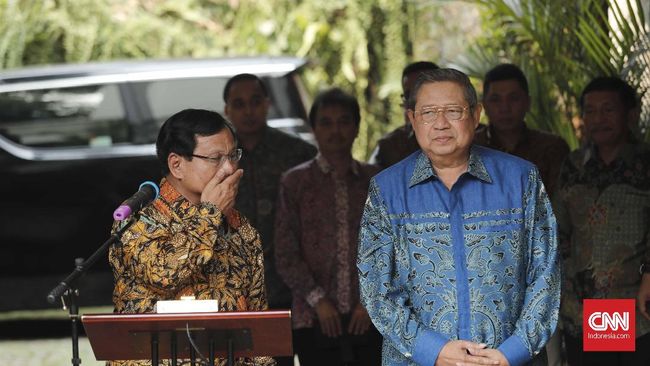 Rayakan Ultah AHY, SBY Batal Bertemu Prabowo