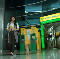 OJK Sebut Perbankan Aman, Saham Bukopin Terbang 7%