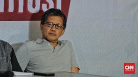 Rocky Gerung Kaget PNS DKI Lontarkan Slogan Ganti Presiden
