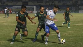 Skuat Persib Puas Pertahankan Puncak Klasemen Liga 1 2018