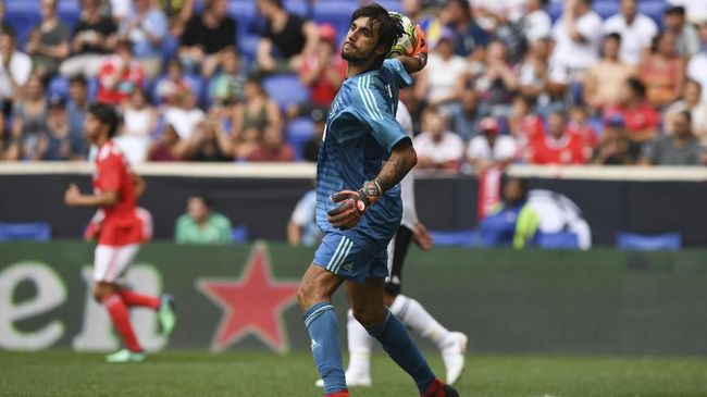 Lawan Ajax di Liga Champions, Juventus Kehilangan Kiper