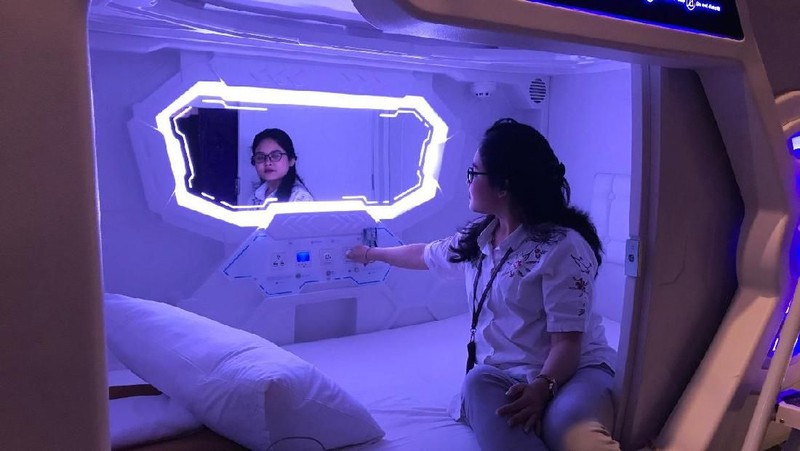 Hotel kapsul ini mulai bisa digunakan untuk umum pada 10 Agustus 2018.
