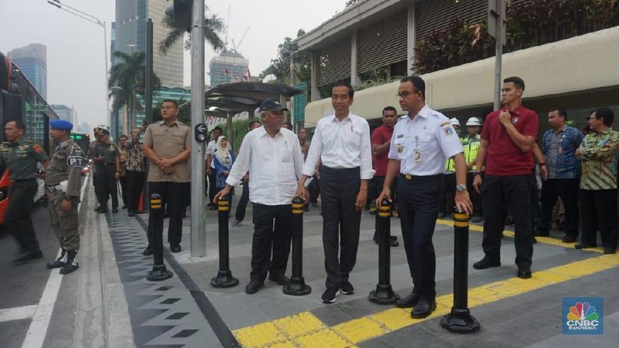 Gubernur Anies-Joko widodo