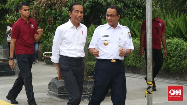 Drama Istana-Balai Kota: Saling Jaga Citra Anies dan Jokowi - CNN Indonesia