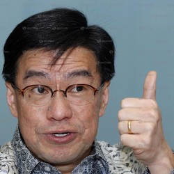 Gokil! Saham Bank Jago Meroket, Jerry Ng Dkk 'Cuan' Rp 34 T
