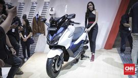 Honda Jaring Pesanan Forza dan C125 Hingga Ratusan Unit