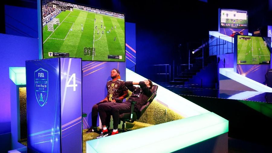 The FIFA eWorld Grand Final trophy on display during the tournament at the O2 Arena in London, Britain August 2, 2018. REUTERS/Henry Nicholls