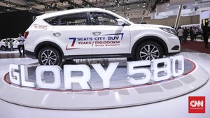 Adu Laris SUV China, Glory 580 VS Wuling Almaz