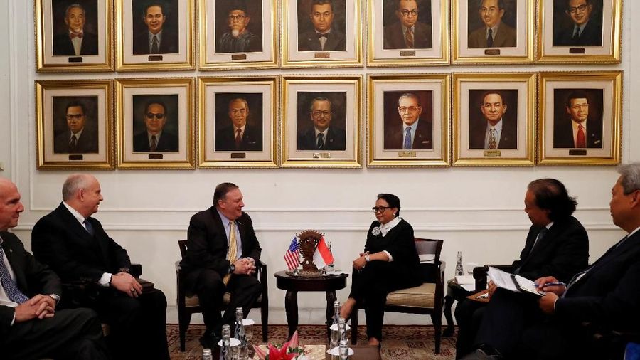 Lawatan kali ini adalah kunjungan pertama Menlu Pompeo ke Indonesia