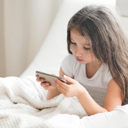 Pemerintah Mau Batasi Anak Main Internet, Google Buka Suara