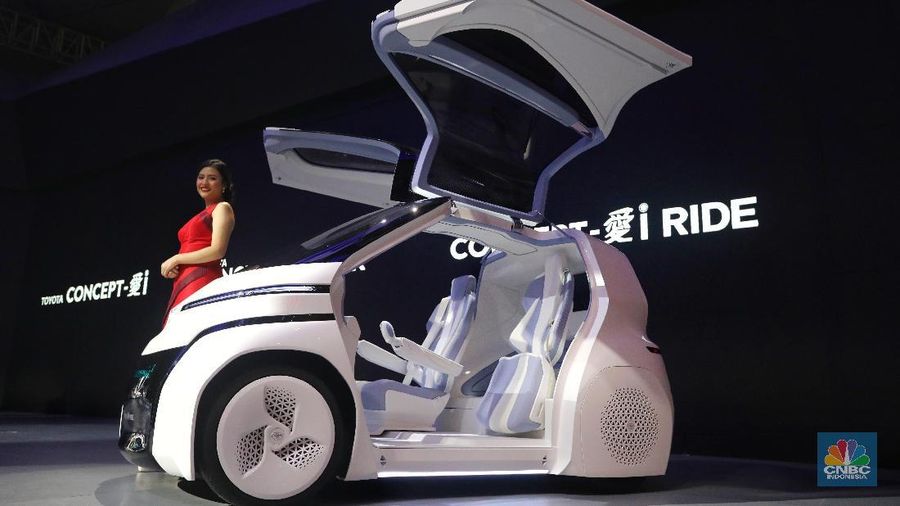 Ajang GIIAS 2018 menjadi momentum bagi beberapa produsen mobil untuk memperkenalkan mobil konsepnya kepada masyarakat.