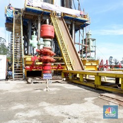 Jonan Kejar Target Pembangunan Pembangkit Panas Bumi