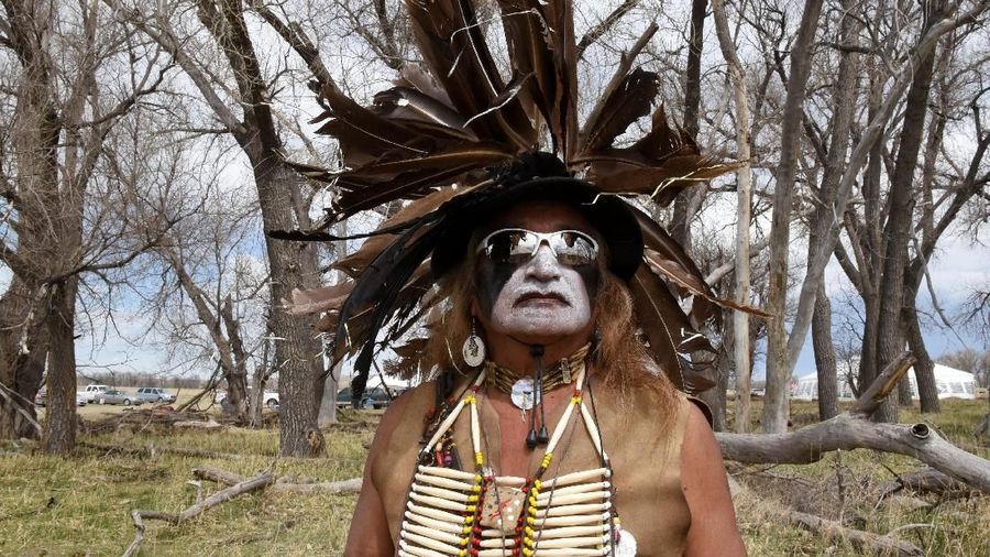 Tepat 150 tahun perjanjian perdamaian Fort Laramie antara Negara Sioux dan pemerintah Amerika Serikat