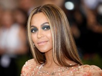 Beyonce: Wanita Kulit Hitam Pertama Jadi Ratu Billboard Musik Country