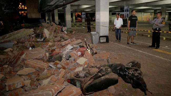 BMKG: 100 Gempa Susulan Goyang NTB Pasca Gempa 7 SR